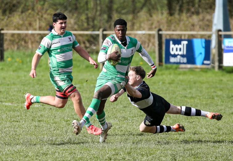 Another great try for The Dragons. Curtesy Newcastle Emlyn RFC